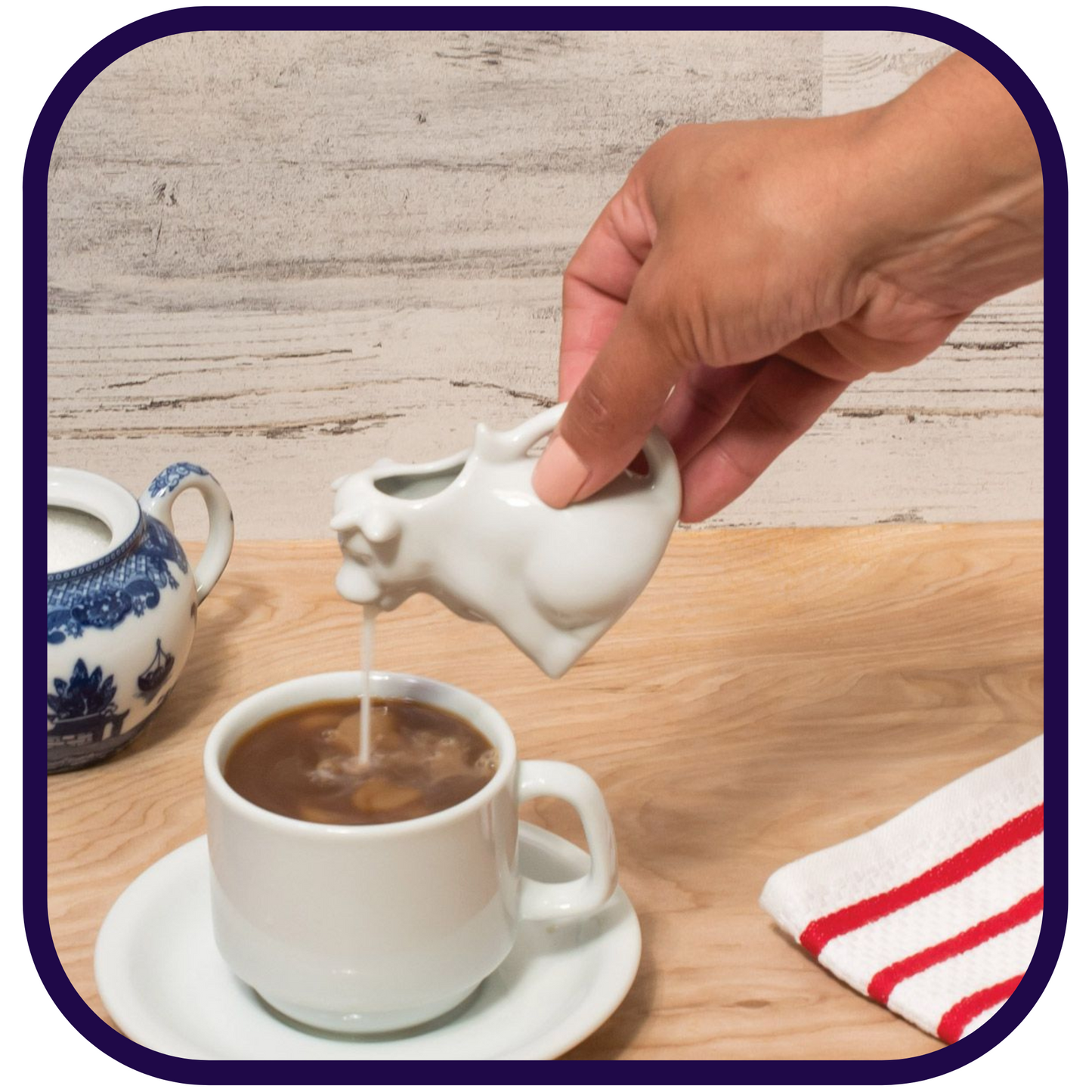 Porcelain Creamer: 2oz Mini Cow